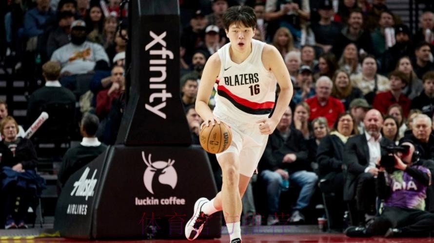 杨瀚森3分3板2助阿夫迪亚41分 开拓者1分险胜火箭 杨瀚森3分3板2助阿夫迪亚41分 开拓者1分险胜火箭