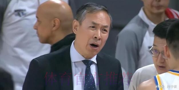 破案!许利民怒斥球员摆谱耍大牌,忍不住点出姓名,误会周琦了 破案!许利民怒斥球员摆谱耍大牌,忍不住点出姓名,误会周琦了